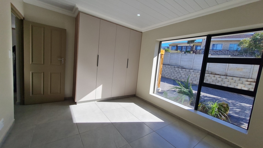 3 Bedroom Property for Sale in Dana Bay Western Cape